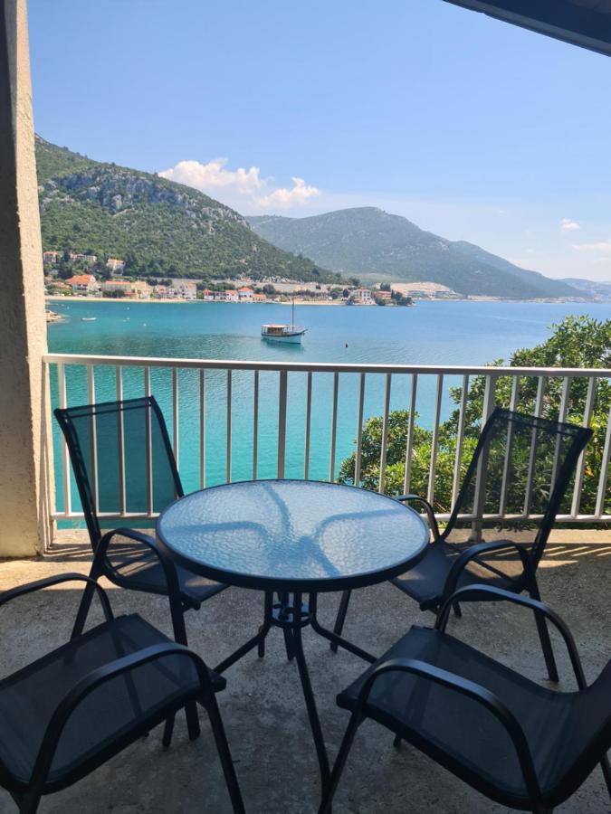 Blue Lagoon Studio Apartments 클레크 외부 사진
