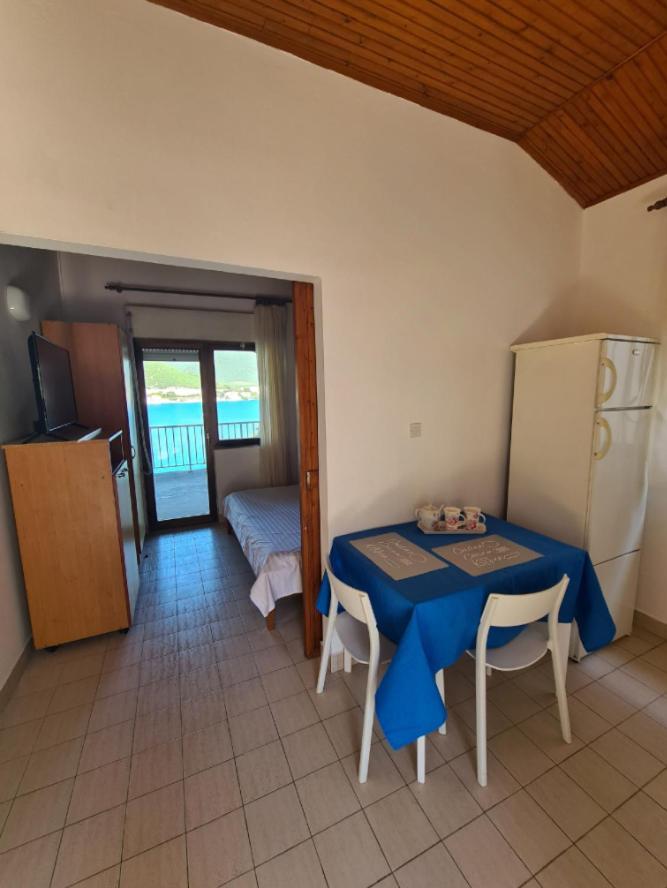 Blue Lagoon Studio Apartments 클레크 외부 사진