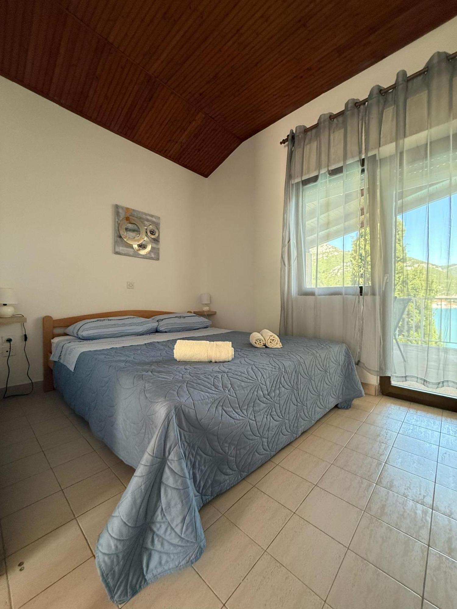 Blue Lagoon Studio Apartments 클레크 외부 사진